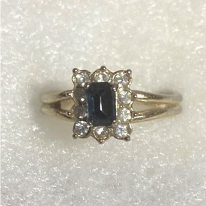 Costume Diamond & Black Women’s Ring